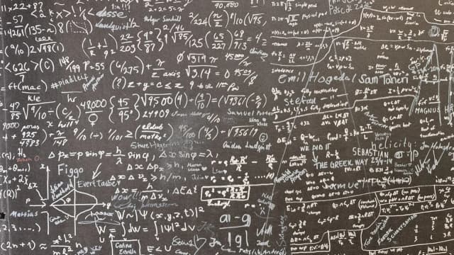Algorytmy w matematyce – jak skutecznie rozwiązywać problemy matematyczne Algorytmy w matematyce – jak skutecznie rozwiązywać problemy matematyczne