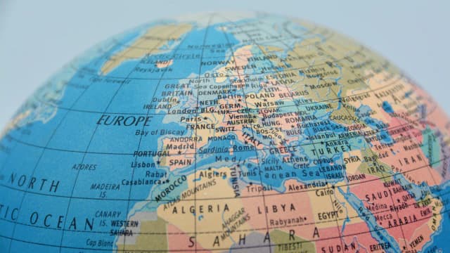Jaki zeszyt do geografii wybrać, aby uniknąć błędów w nauce? Jaki zeszyt do geografii wybrać, aby uniknąć błędów w nauce?