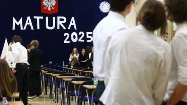 O której godzinie zaczyna się matura? Sprawdź najważniejsze informacje O której godzinie zaczyna się matura? Sprawdź najważniejsze informacje
