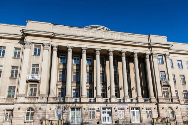 Uniwersytet medyczny w Warszawie - historia, programy i rekrutacja Uniwersytet medyczny w Warszawie - historia, programy i rekrutacja